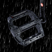 Load image into Gallery viewer, Durable bike pedals for mountain &amp; road bikes, 9/16‑inch thread, built‑in reflectors and wide platform
