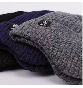 Bike Lovers Winter Knit Hat with Detachable Ear Flaps – Warm Beanie & Neckwarmer for Cyclists