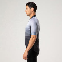 Load image into Gallery viewer, CushBike men’s winter cycling wear – black fleece-lined long‑sleeve jersey made for cold‑weather rides, featuring thermal insulation, full zip, and snug fit for layering.
