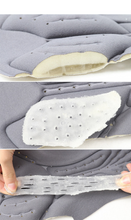 Load image into Gallery viewer, Men’s winter cycling outfit by CushBike – black fleece-lined jersey and tights, moisture‑wicking, thermal cycling gear for winter weather.
